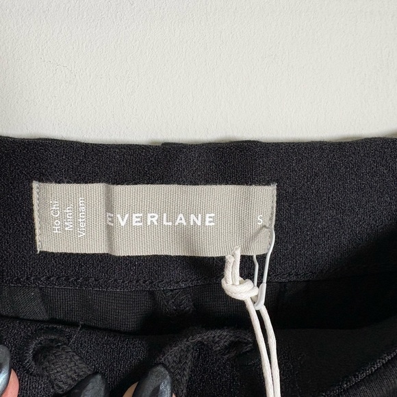 NWT Everlane Dream Pant Black Size S | High Rise Tapered Pull-On Trouser - Picture 3 of 14